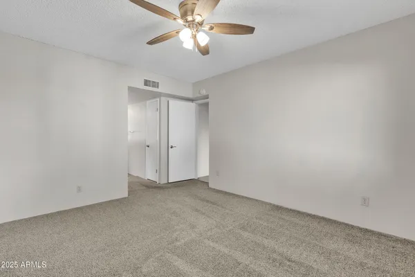 $1,195 | 4444 East Paradise Village Parkway North, Unit 230, Phoenix, AZ 85032