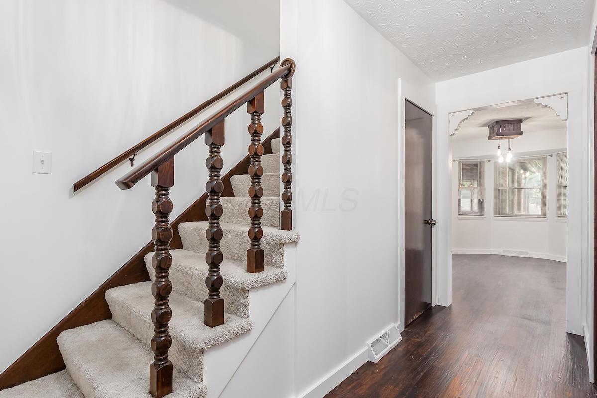 649 Link Road Columbus, OH 43213 - Photo 4 of 30