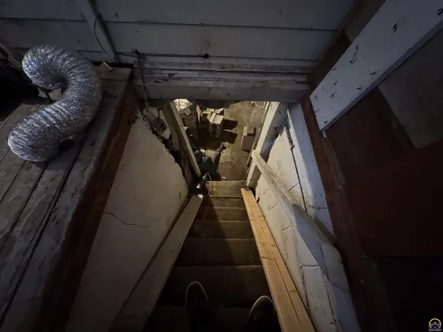 $45,000 | 1630 Southwest Buchanan Street, Topeka, KS 66604