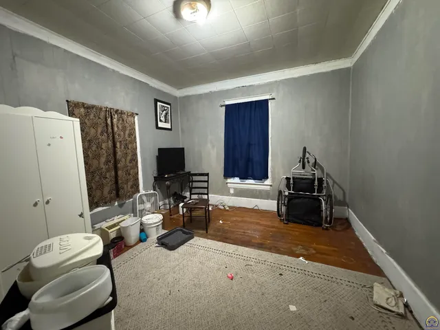 $45,000 | 1630 Southwest Buchanan Street, Topeka, KS 66604