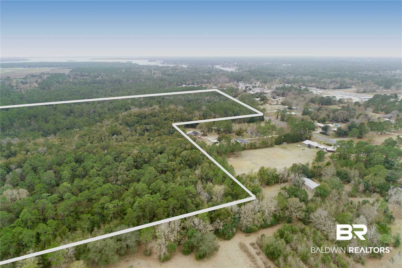 10090 County Road 83 Elberta, AL 36530 - Photo 2 of 7