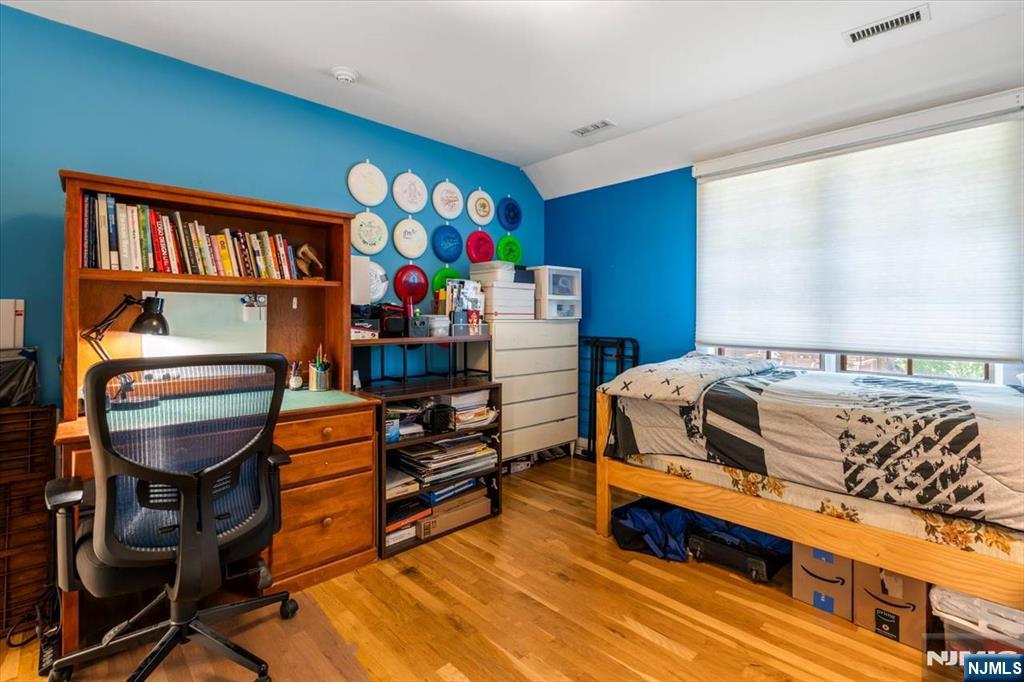 314 Winthrop Road Teaneck, NJ 07666 - Photo 31 of 49