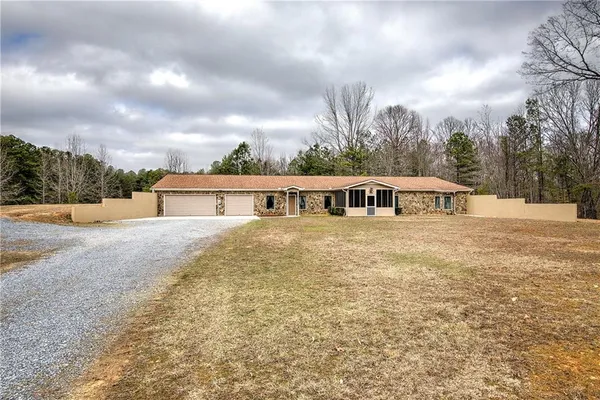 $651,000 | 265 Evans Drive, Buchanan, GA 30113