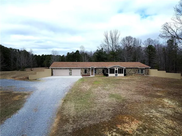 $651,000 | 265 Evans Drive, Buchanan, GA 30113