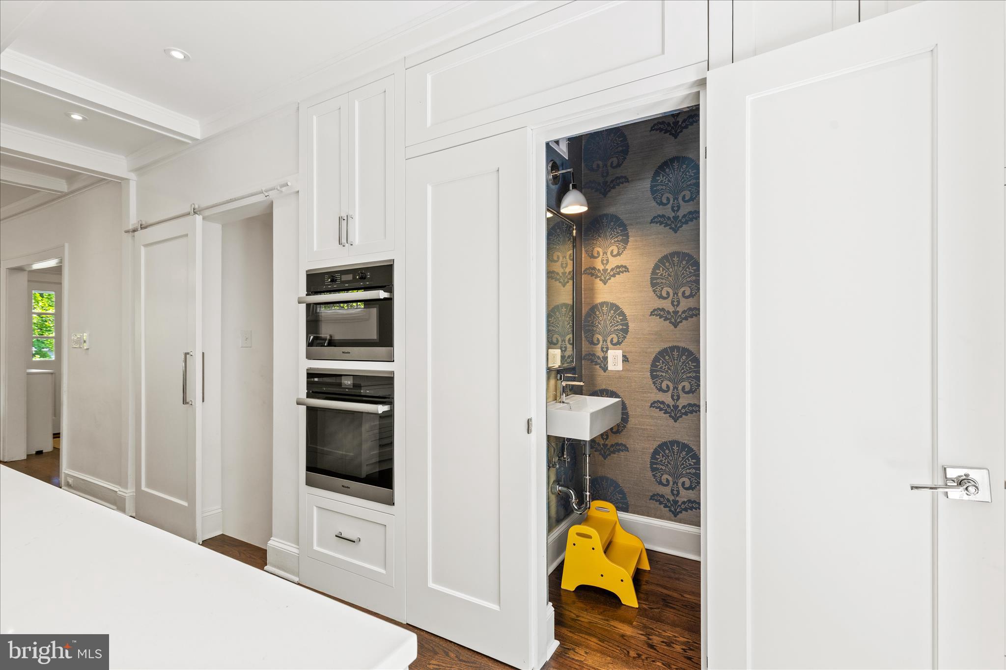 3718 Ingomar Street Northwest Washington, DC 20015 - Photo 22 of 62