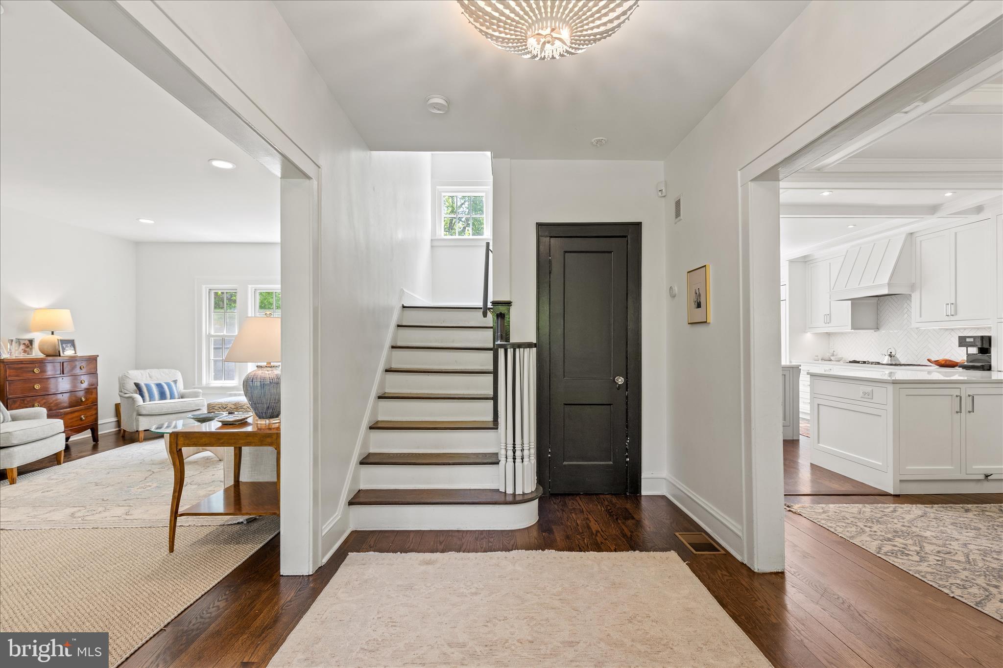 3718 Ingomar Street Northwest Washington, DC 20015 - Photo 3 of 62