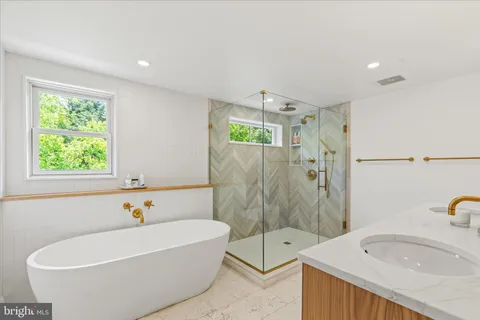 $2,100,000 | 3718 Ingomar Street Northwest, Washington, DC 20015