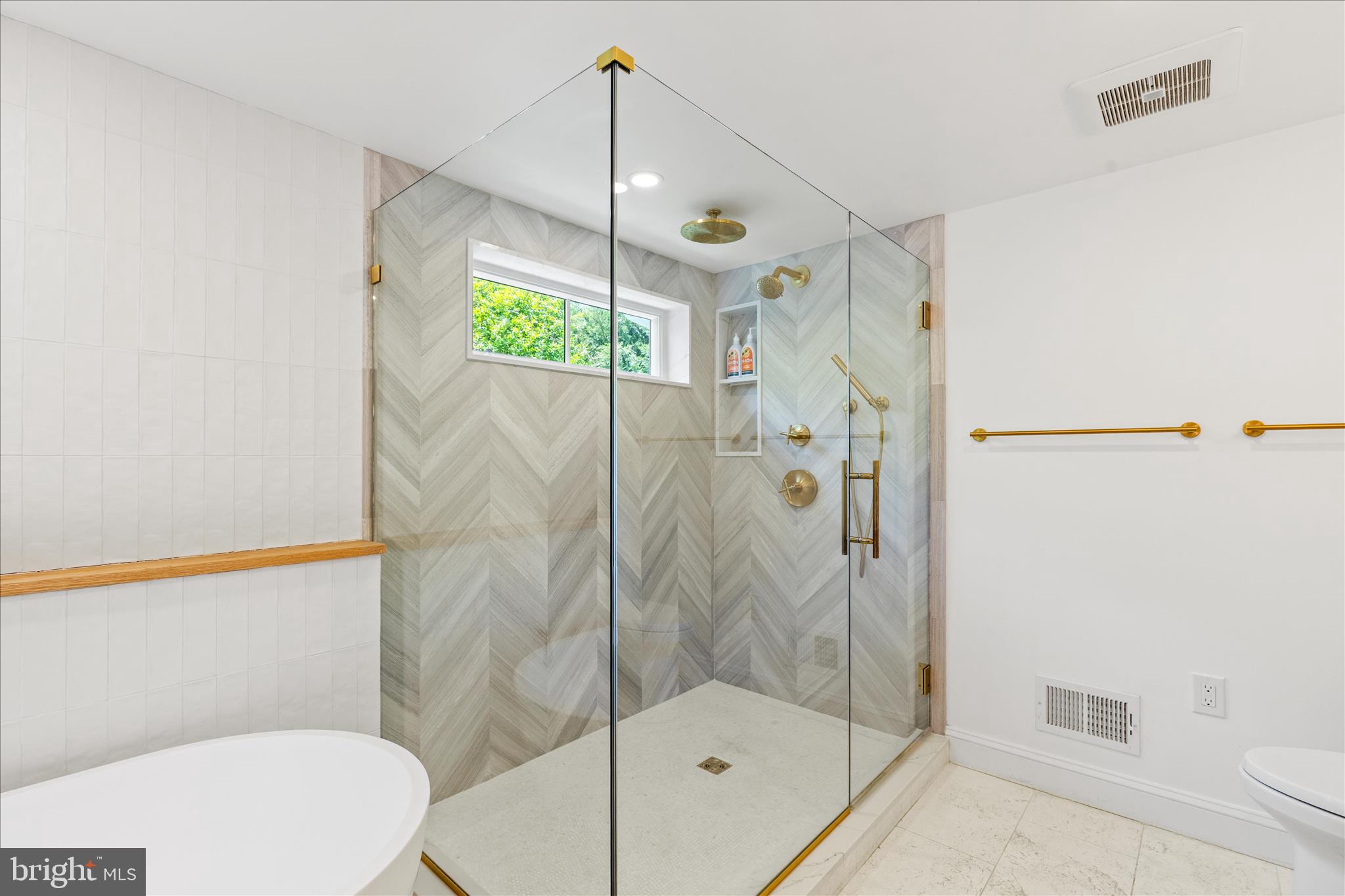 3718 Ingomar Street Northwest Washington, DC 20015 - Photo 44 of 62