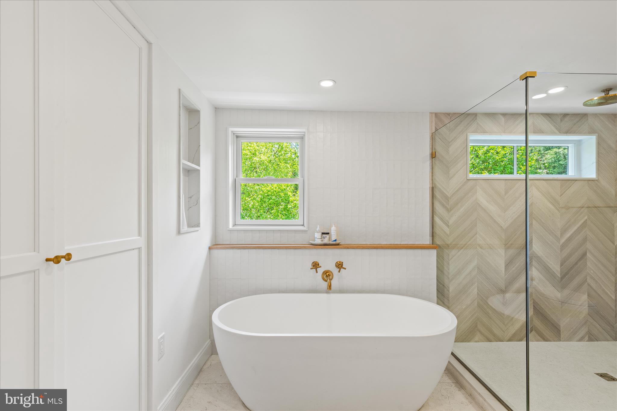 3718 Ingomar Street Northwest Washington, DC 20015 - Photo 45 of 62