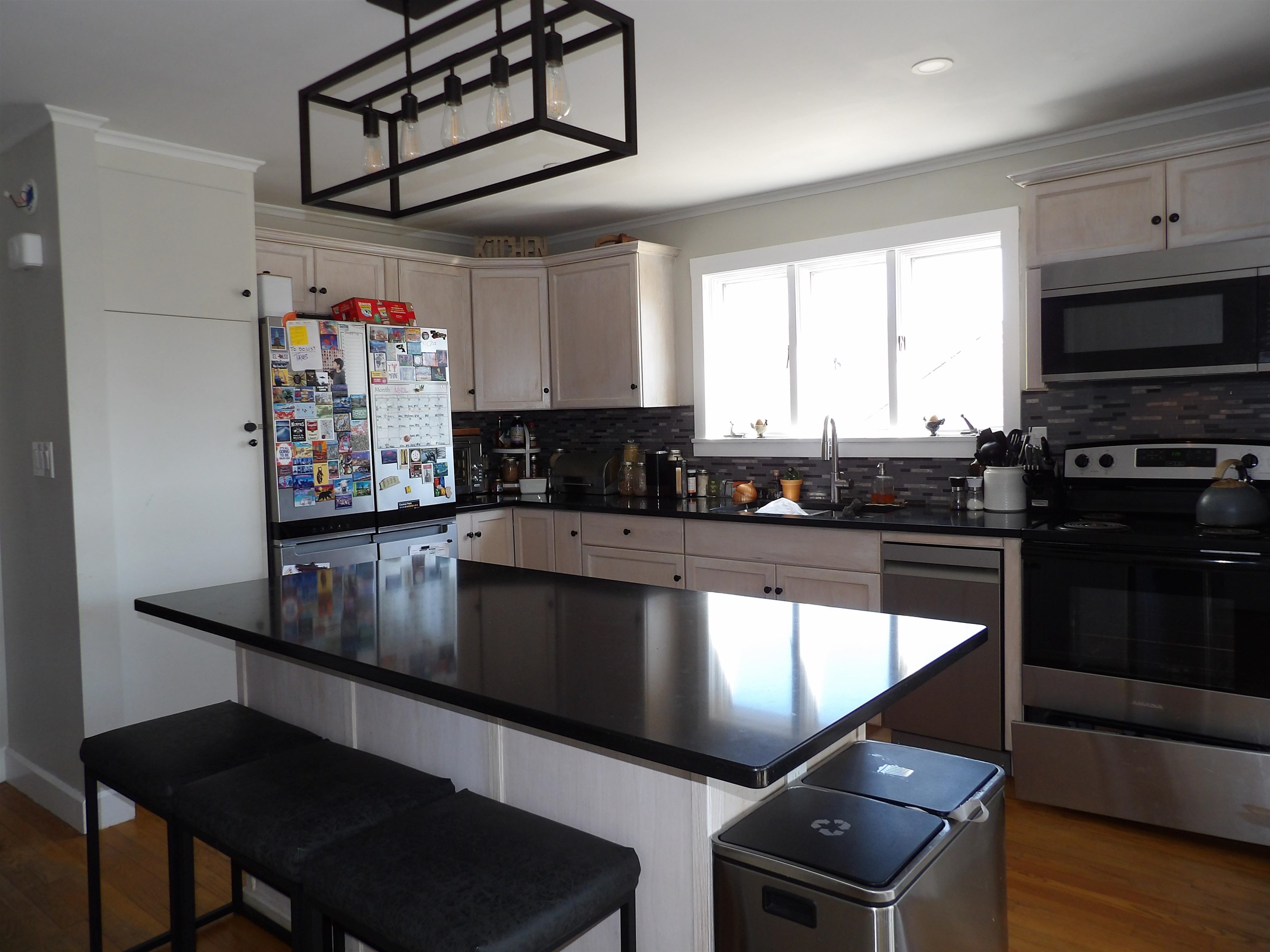 9 Harvard Street Rutland, VT 05701 - Photo 11 of 40