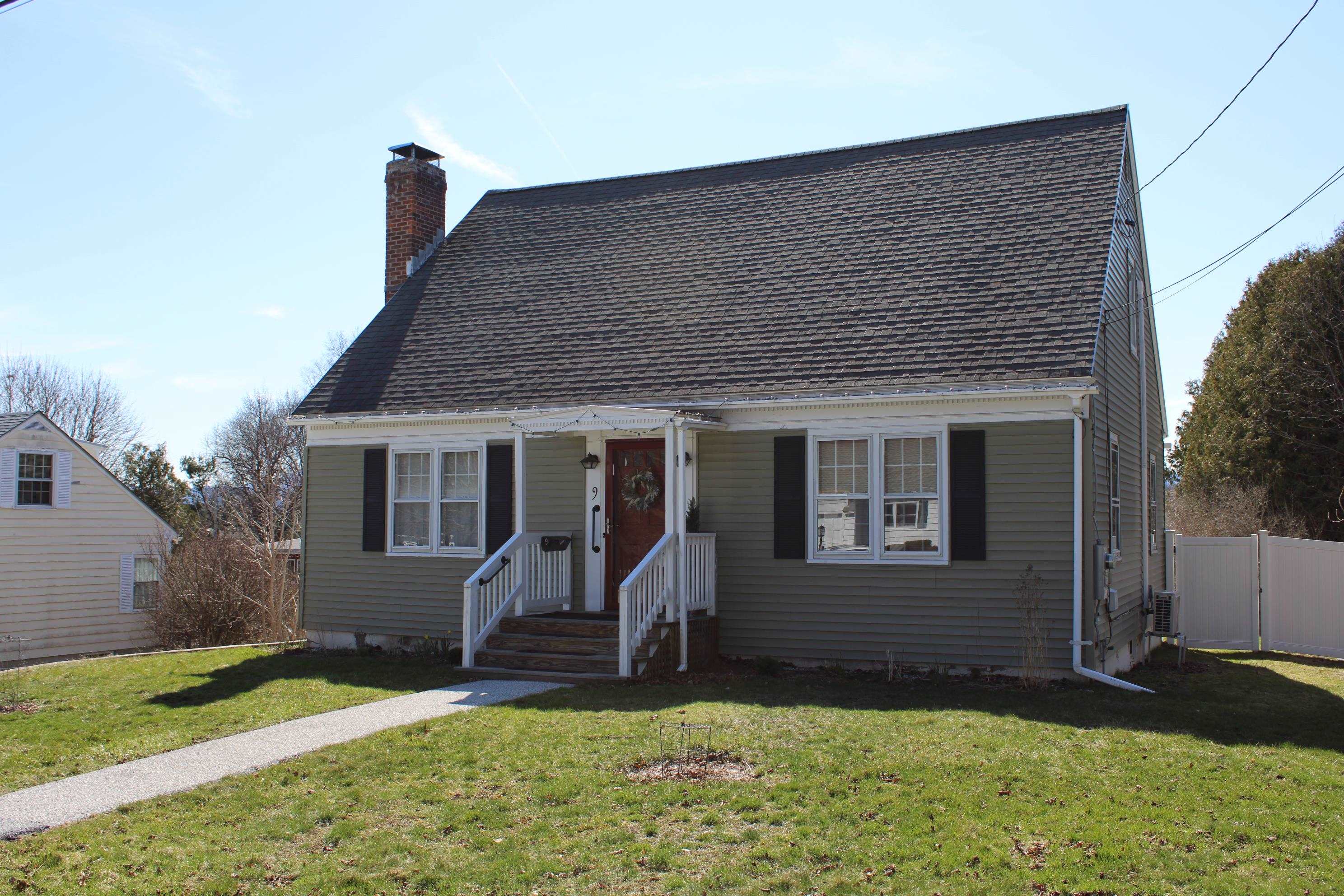 9 Harvard Street Rutland, VT 05701 - Photo 2 of 40