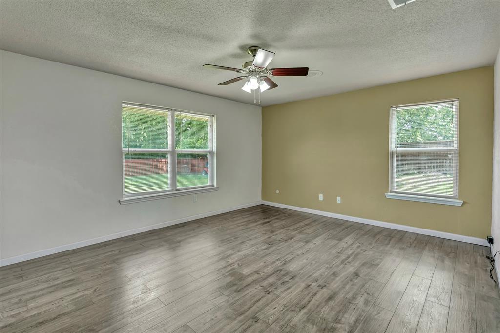4405 Ray White Road Fort Worth, TX 76244 - Photo 13 of 36