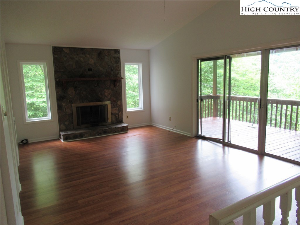 248 Snowflake Road Banner Elk, NC 28604 - Photo 9 of 25 Gallery Image 9