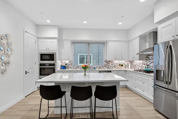 $5,250 | 985 Doheny Way, Dana Point, CA 92629