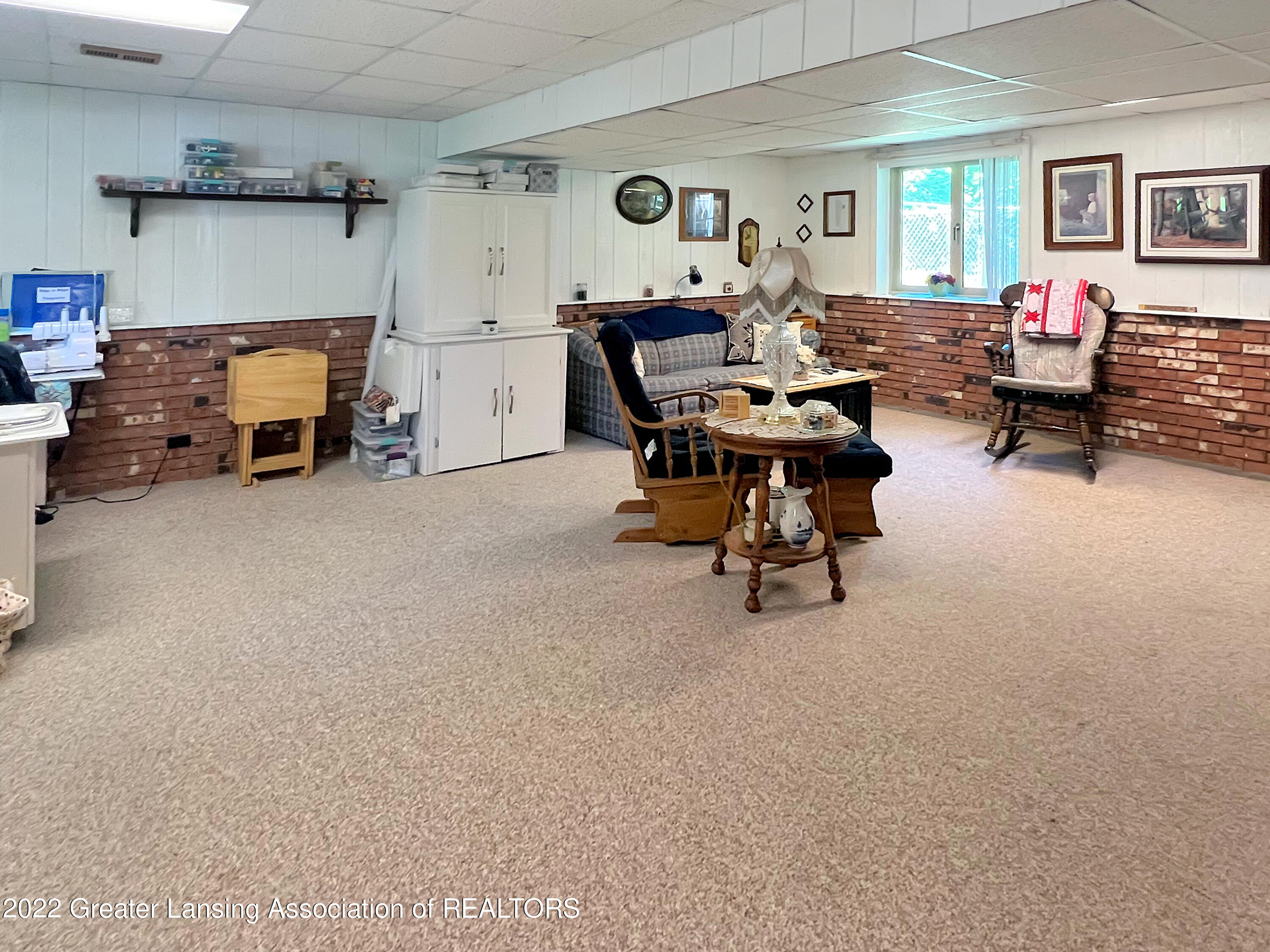 4933 Knapp Street Dimondale, MI 48821 - Photo 19 of 28 Family Room