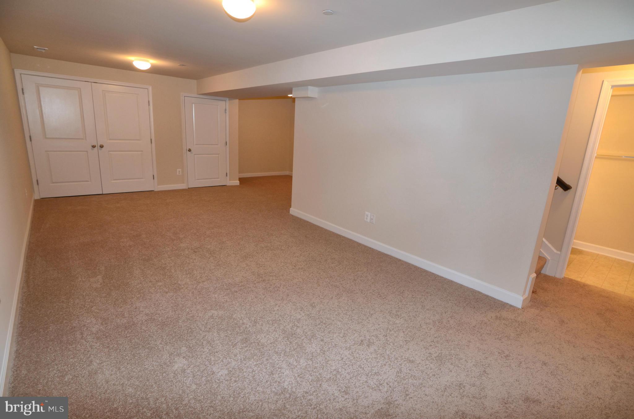 New Freetown Road Pasadena, MD 21122 - Photo 23 of 29 Family Room