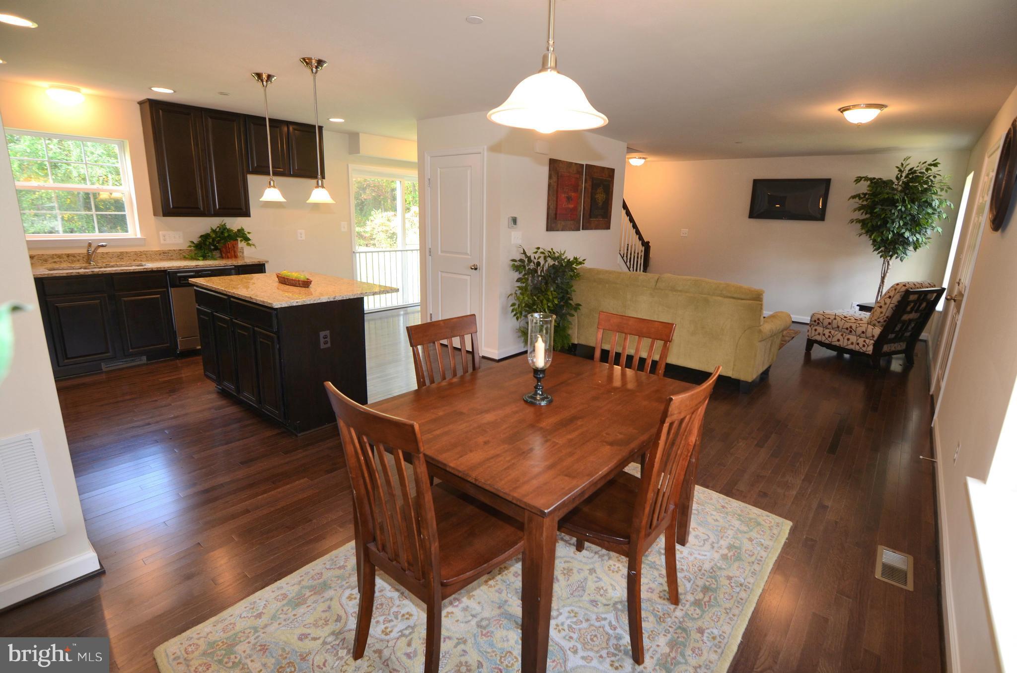 New Freetown Road Pasadena, MD 21122 - Photo 8 of 29 Dining Room