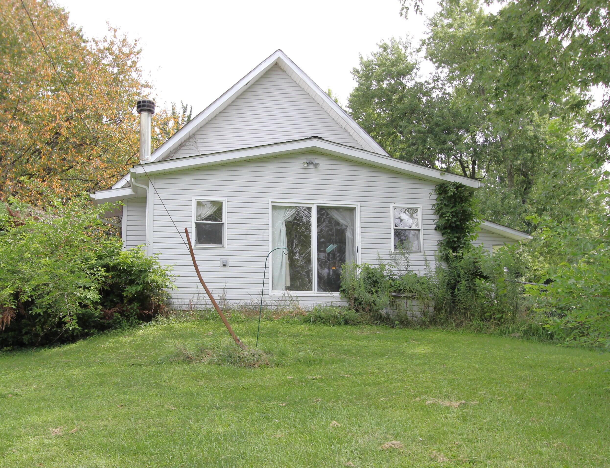 5502 Columbus Road Centerburg, OH 43011 - Photo 3 of 33 IMG_8229