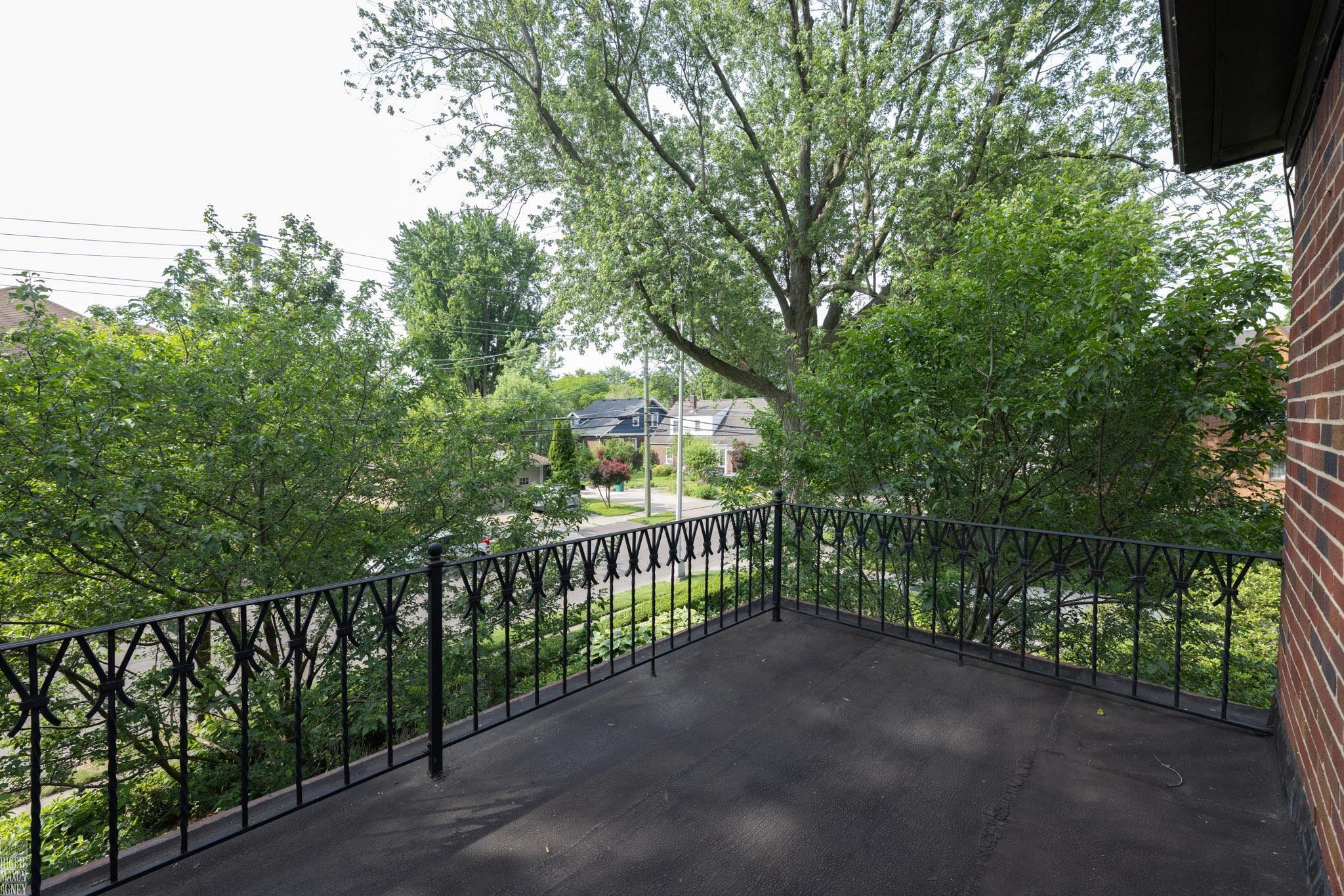 905 Pemberton Road Grosse Pointe Park, MI 48230 - Photo 30 of 34