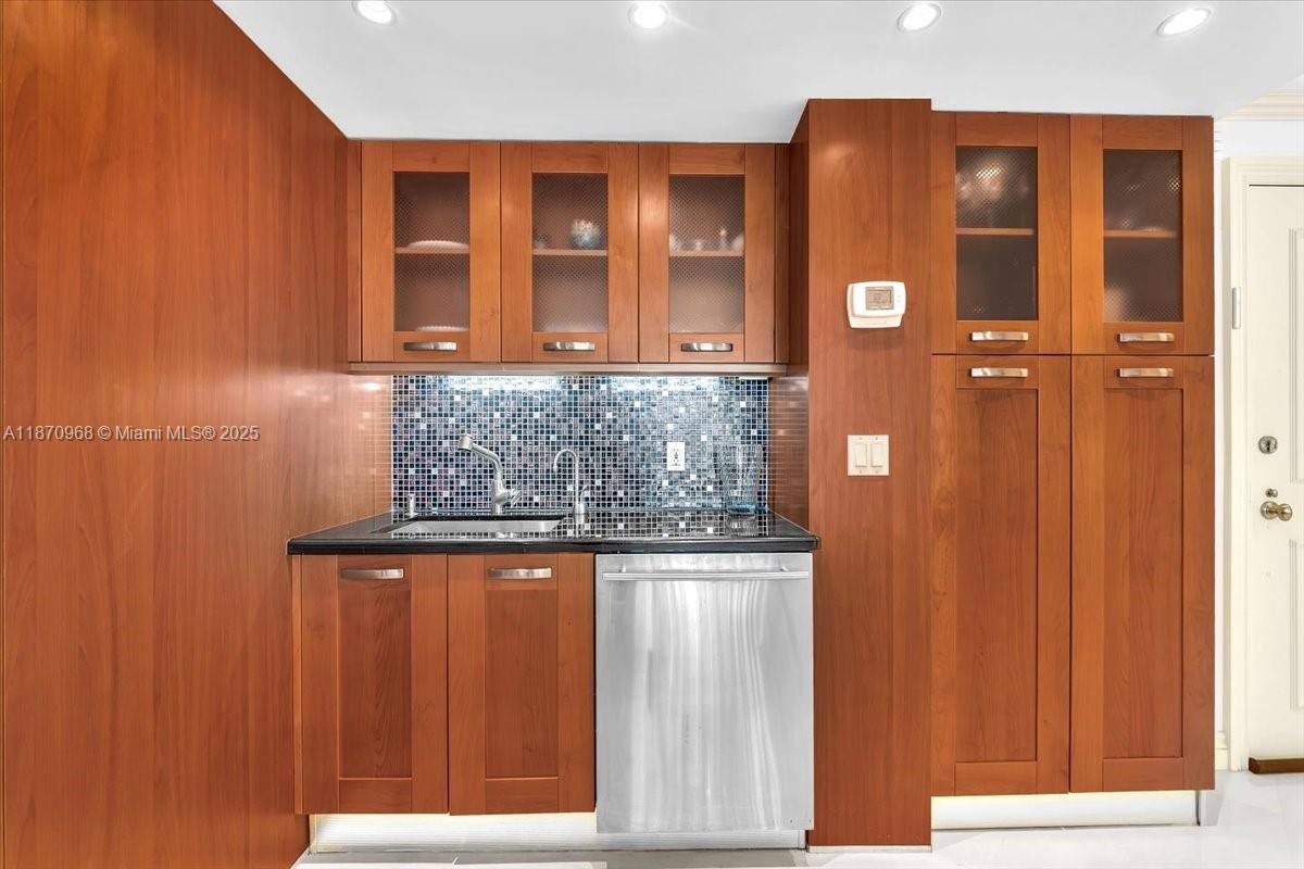 9801 Collins Avenue, Unit 4Y Bal Harbour, FL 33154 - Photo 18 of 71