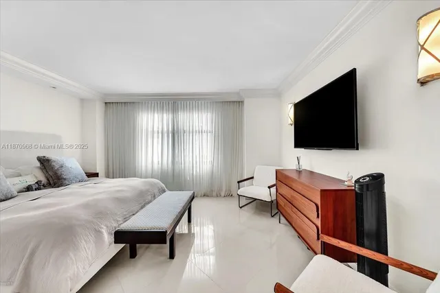 $2,299,000 | 9801 Collins Avenue, Unit 4Y, Bal Harbour, FL 33154