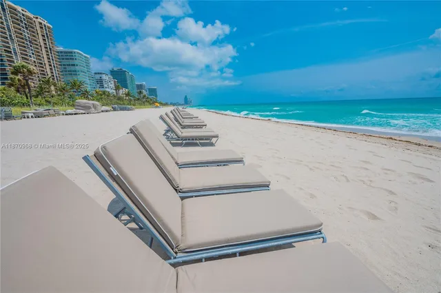 $2,299,000 | 9801 Collins Avenue, Unit 4Y, Bal Harbour, FL 33154