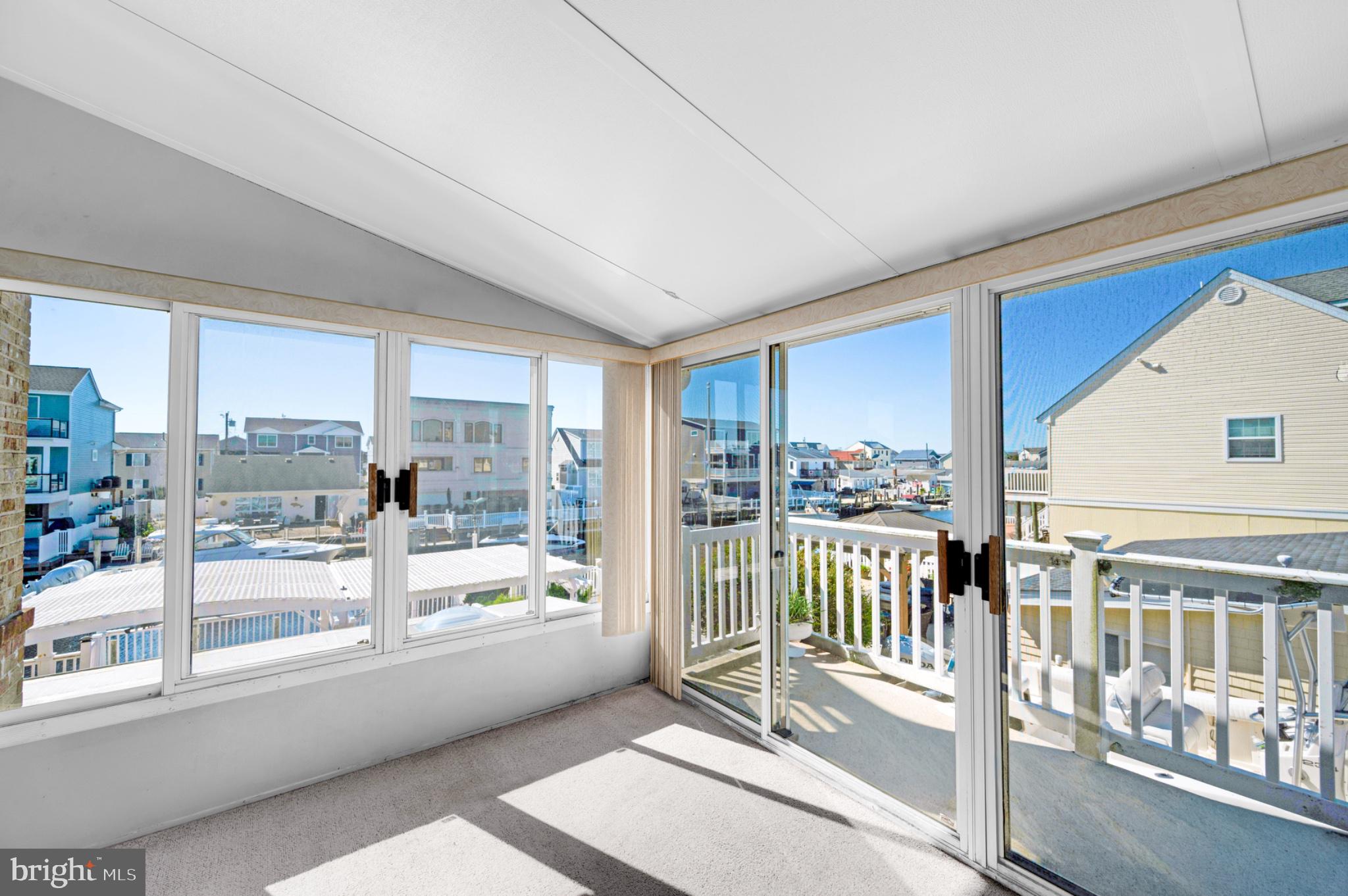 36 Linda Road Manahawkin, NJ 08050 - Photo 26 of 66 Sunroom off of Owners suite