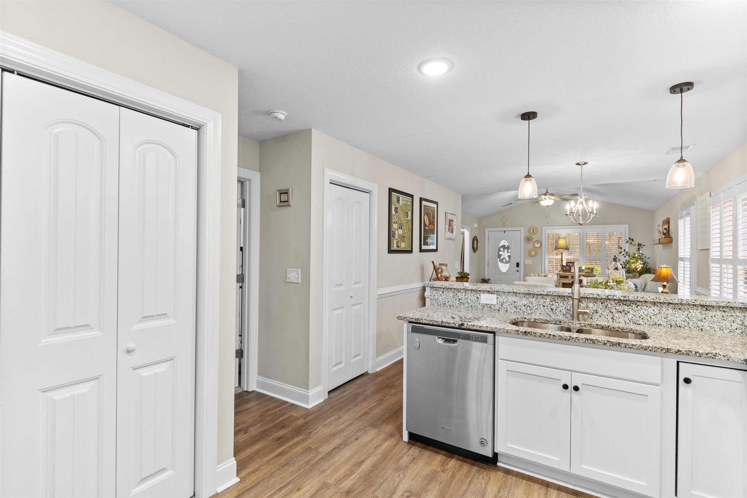 856 8th Avenue Aynor, SC 29544 - Photo 5 of 38