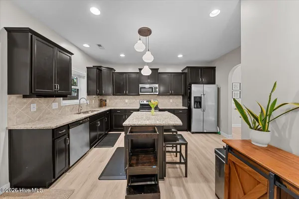 $415,000 | 1130 Whitney Drive, Aberdeen, NC 28315