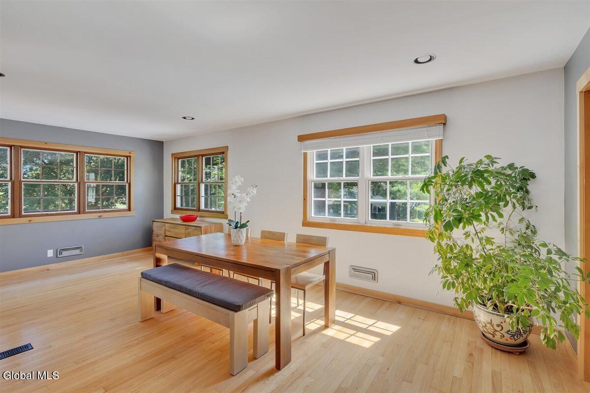 2307 Pine Ridge Road Niskayuna, NY 12309 - Photo 12 of 65 19-2307 Pine Ridge Rd-23