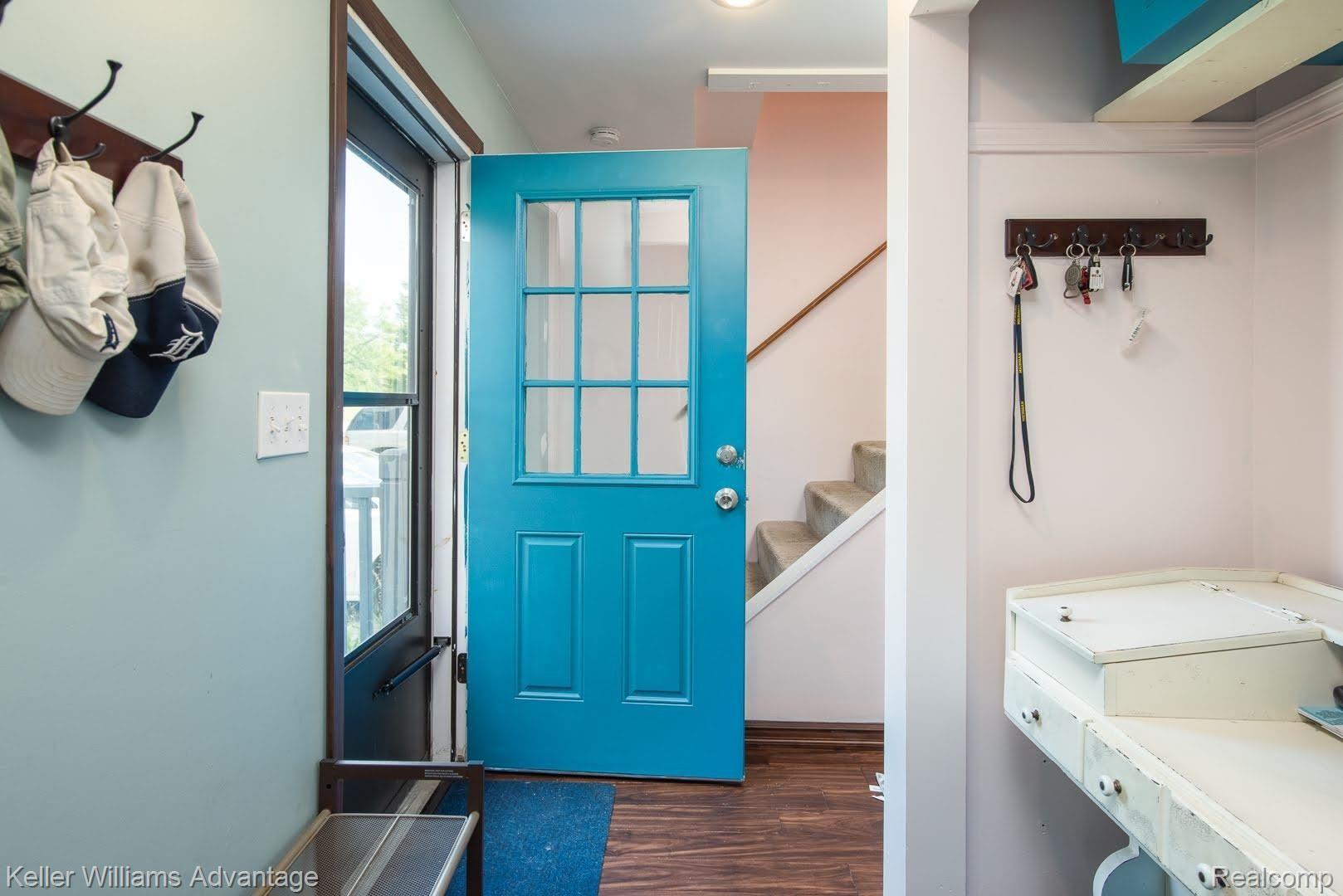 3604 South Merriman Road Wayne, MI 48184 - Photo 5 of 32 DSC_4107-Edit.jpg