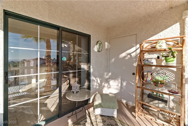 $179,000 | 1956 Las Palmas Lane, Unit 234, Laughlin, NV 89029