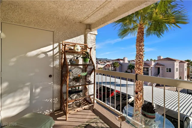 $179,000 | 1956 Las Palmas Lane, Unit 234, Laughlin, NV 89029