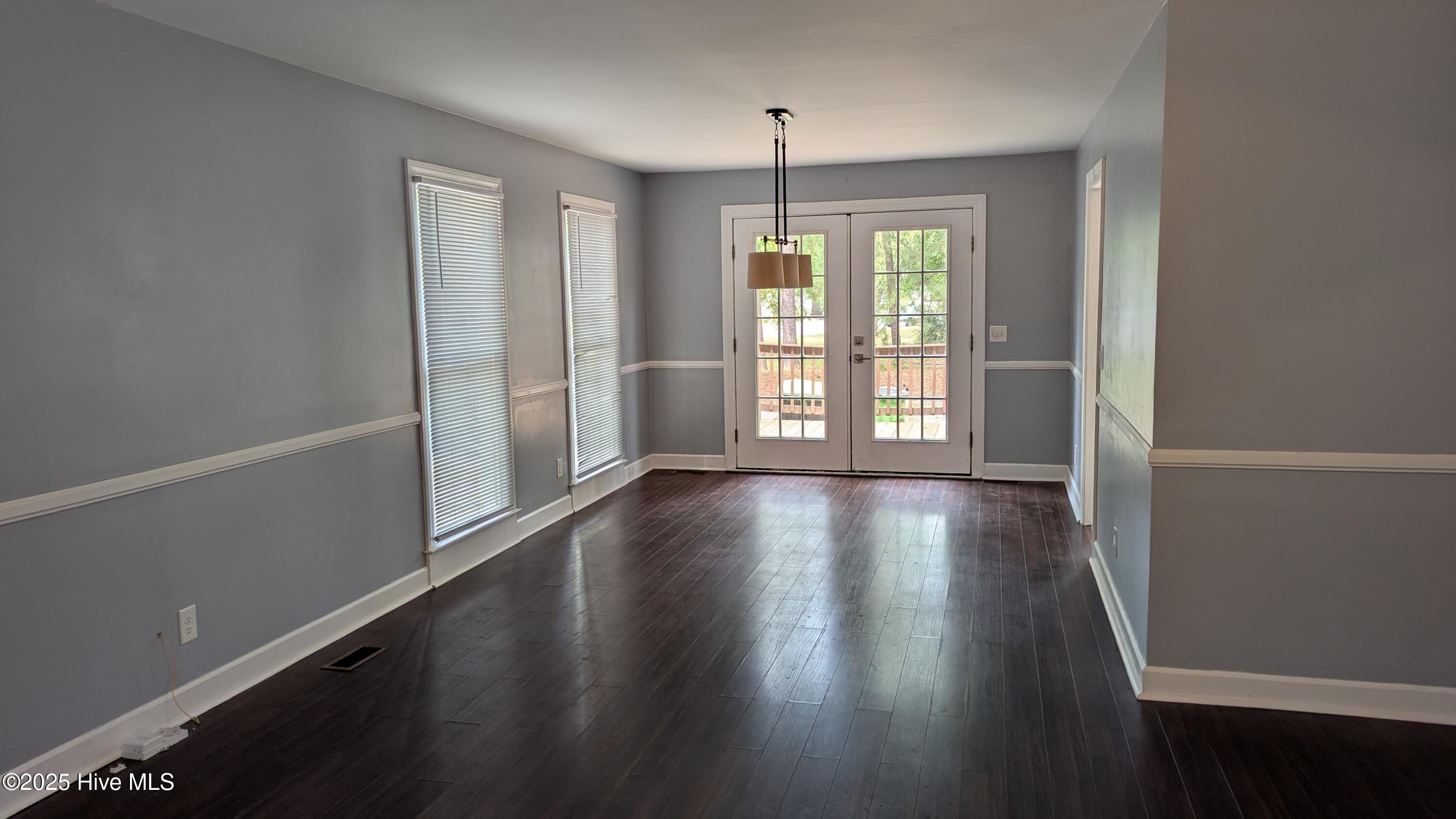 709 Spring Run Road Winterville, NC 28590 - Photo 5 of 17 Spring Run Road 709 (12)