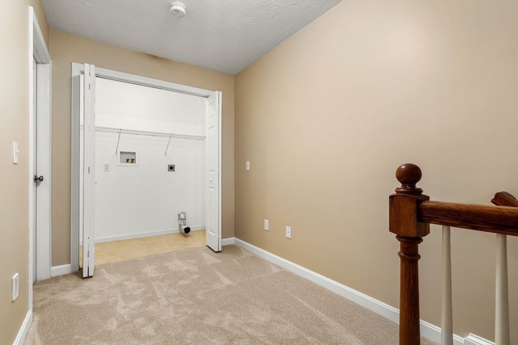 21 Conover Way, Unit 21 Haverhill, MA 01835 - Photo 19 of 31 a view of a room with front door