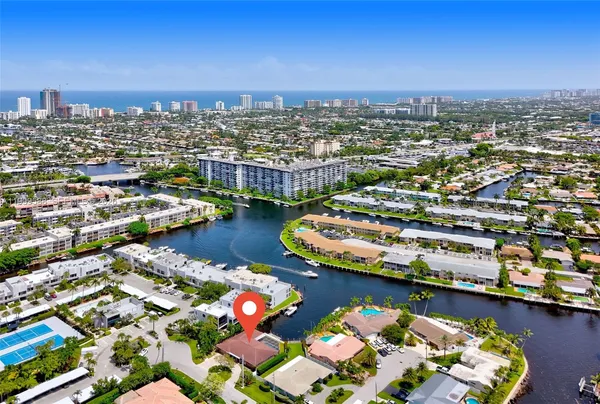 $1,650,000 | 1050 Southeast 5th Court, Pompano Beach, FL 33060