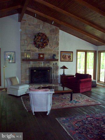 2300 Mockingbird Road Harrisburg, PA 17112 - Photo 2 of 12