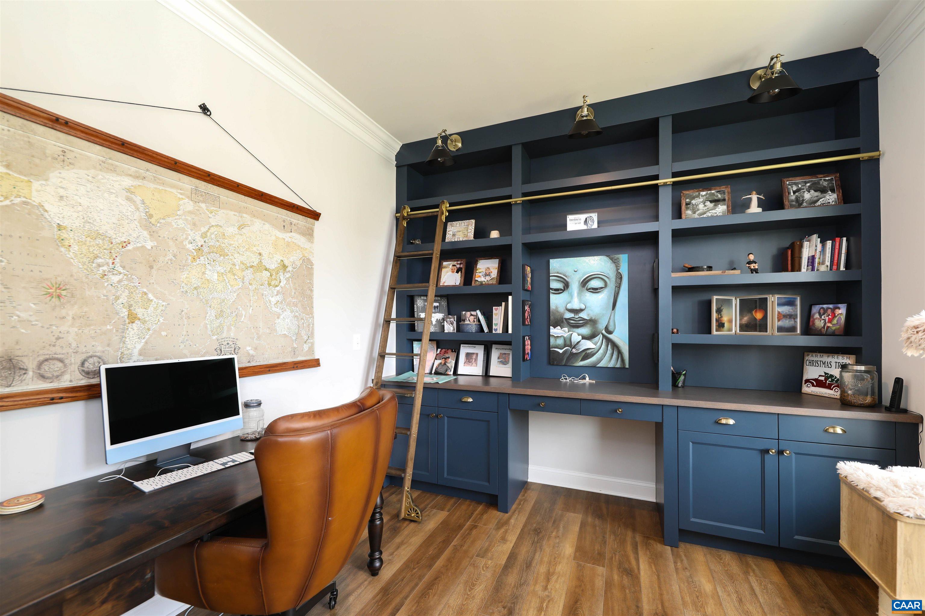2483 Ferndown Lane Keswick, VA 22947 - Photo 6 of 54 a workspace with furniture