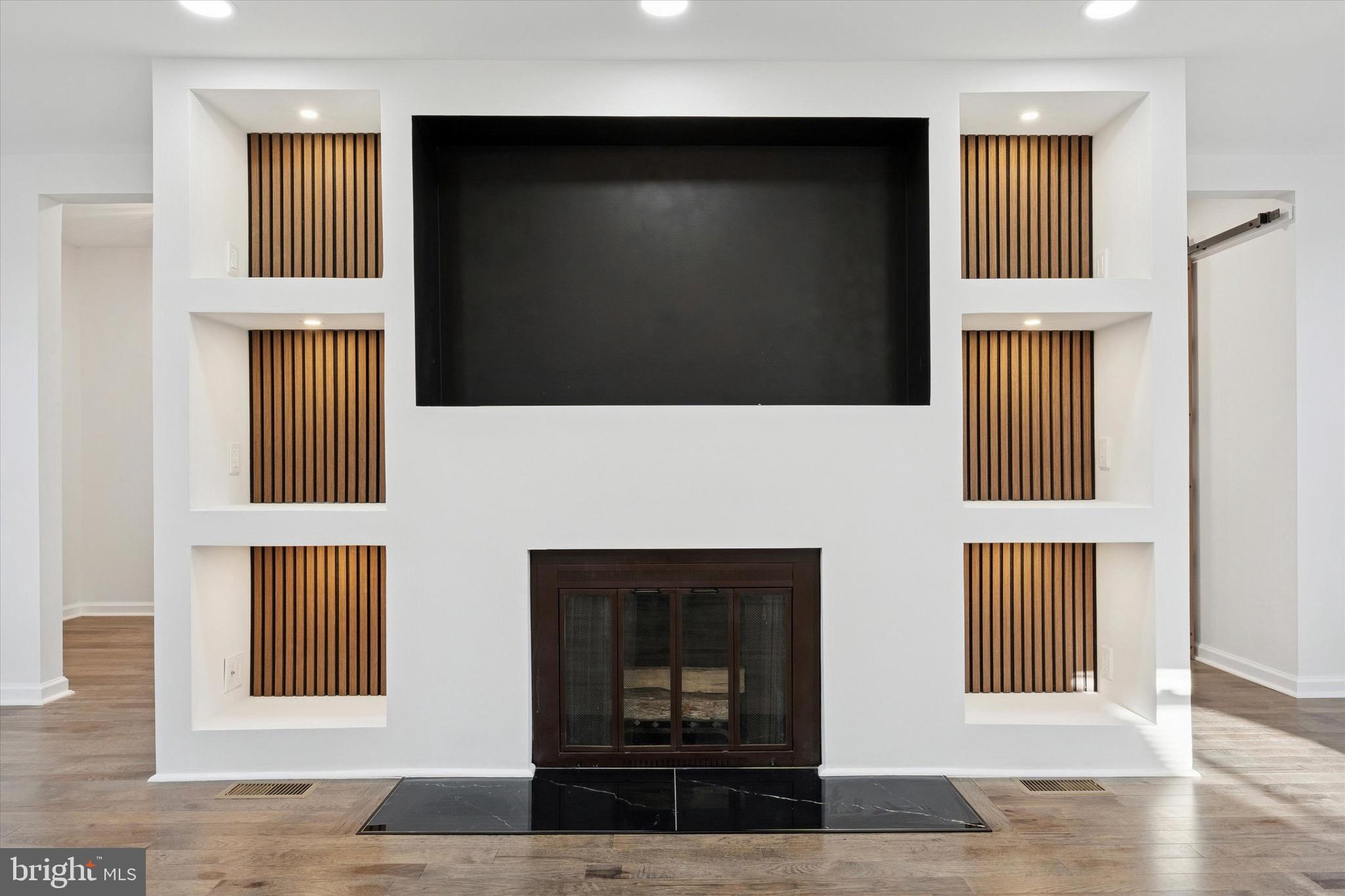 323 Derwyn Road Lansdowne, PA 19050 - Photo 15 of 50 living room: media console