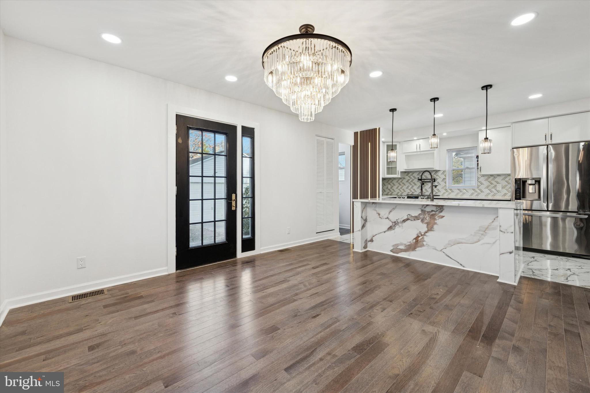 323 Derwyn Road Lansdowne, PA 19050 - Photo 5 of 50