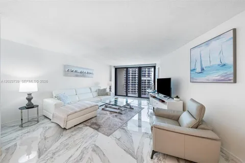 $799,000 | 320 Seaview Court, Unit 21207, Marco Island, FL 34145