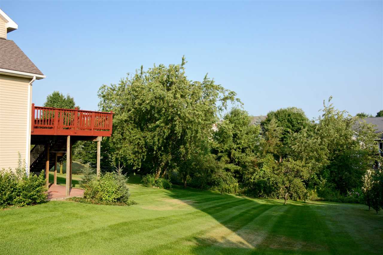 2829 Ridge Trail Drive Traverse City, MI 49684 - Photo 25 of 44 1851412-25.JPG