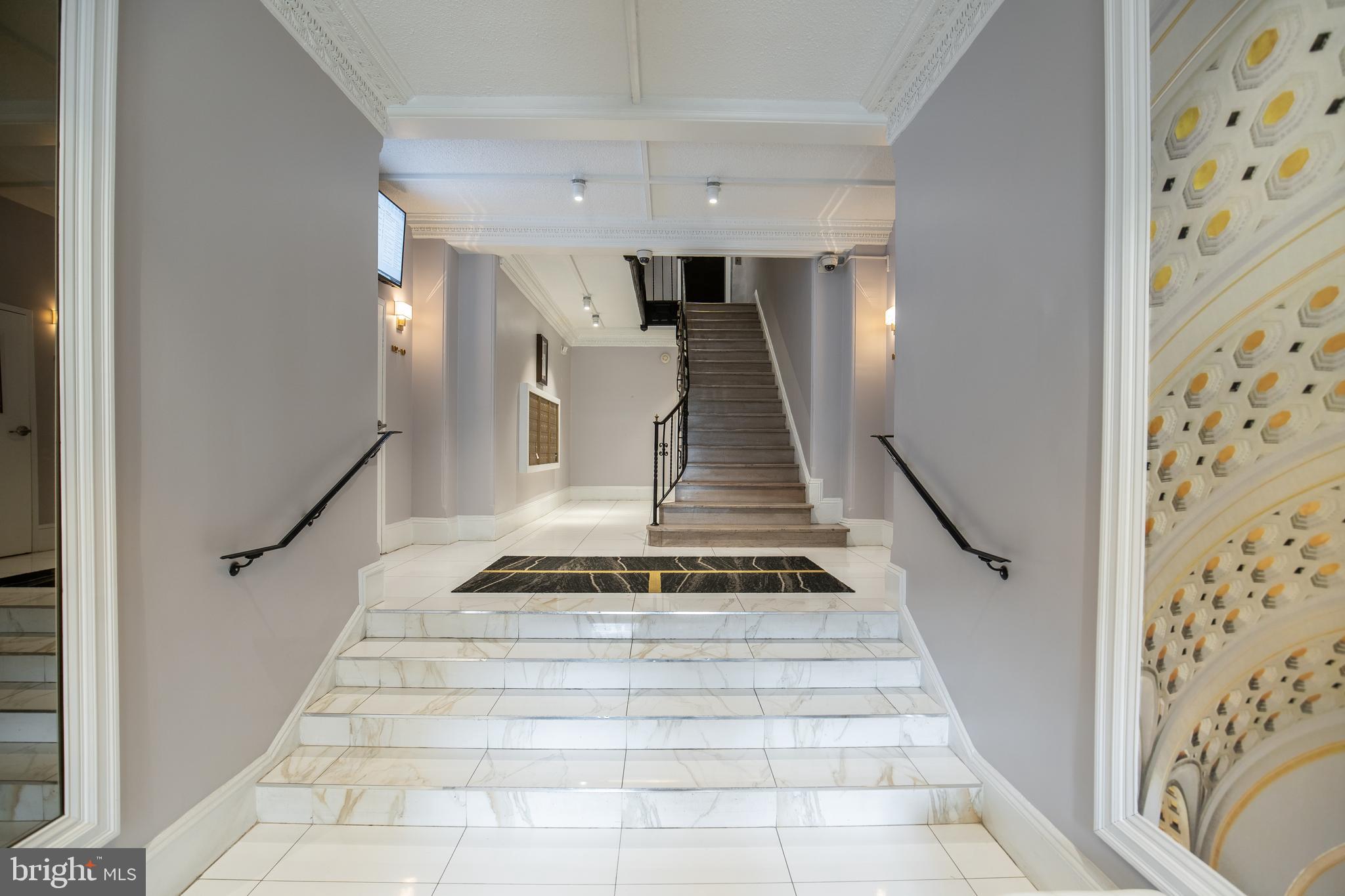 1401 Columbia Road Northwest, Unit 303 Washington, DC 20009 - Photo 2 of 20