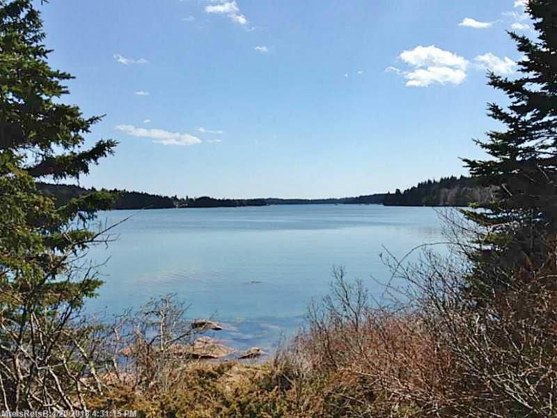 78 Harbor Road Swans Island, ME 04685 - Photo 1 of 6 1346282_5