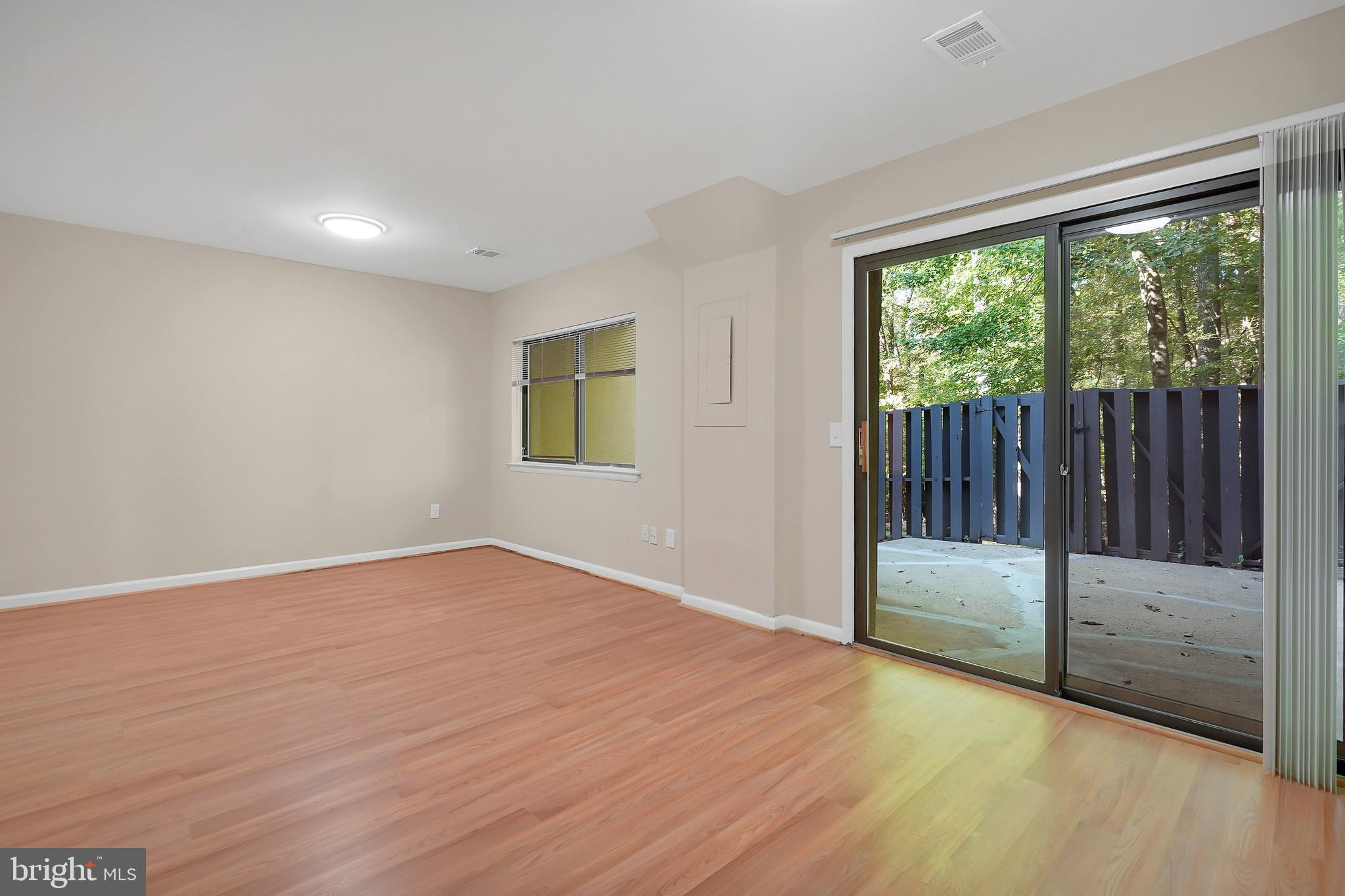 11962 Barrel Cooper Court Reston, VA 20191 - Photo 11 of 41 Gallery Image 11