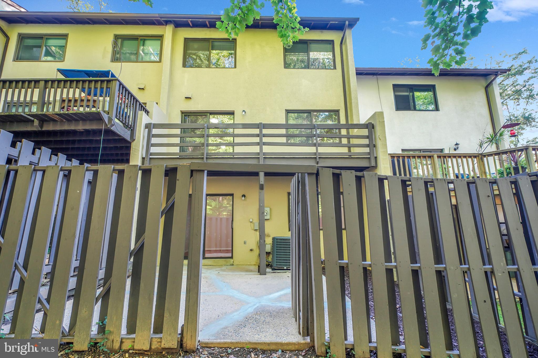 11962 Barrel Cooper Court Reston, VA 20191 - Photo 33 of 41 Gallery Image 33