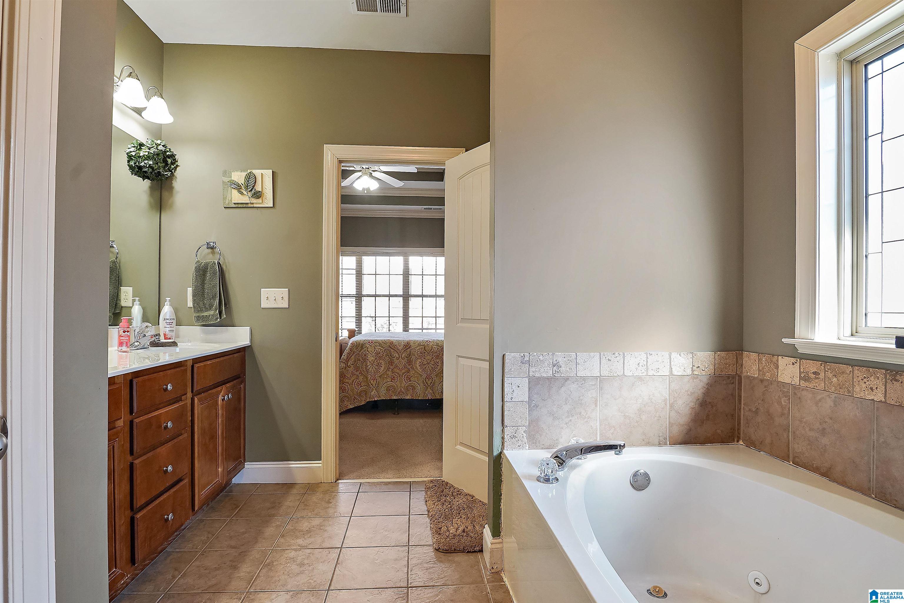 120 Mayfair Park Alabaster, AL 35114 - Photo 20 of 35