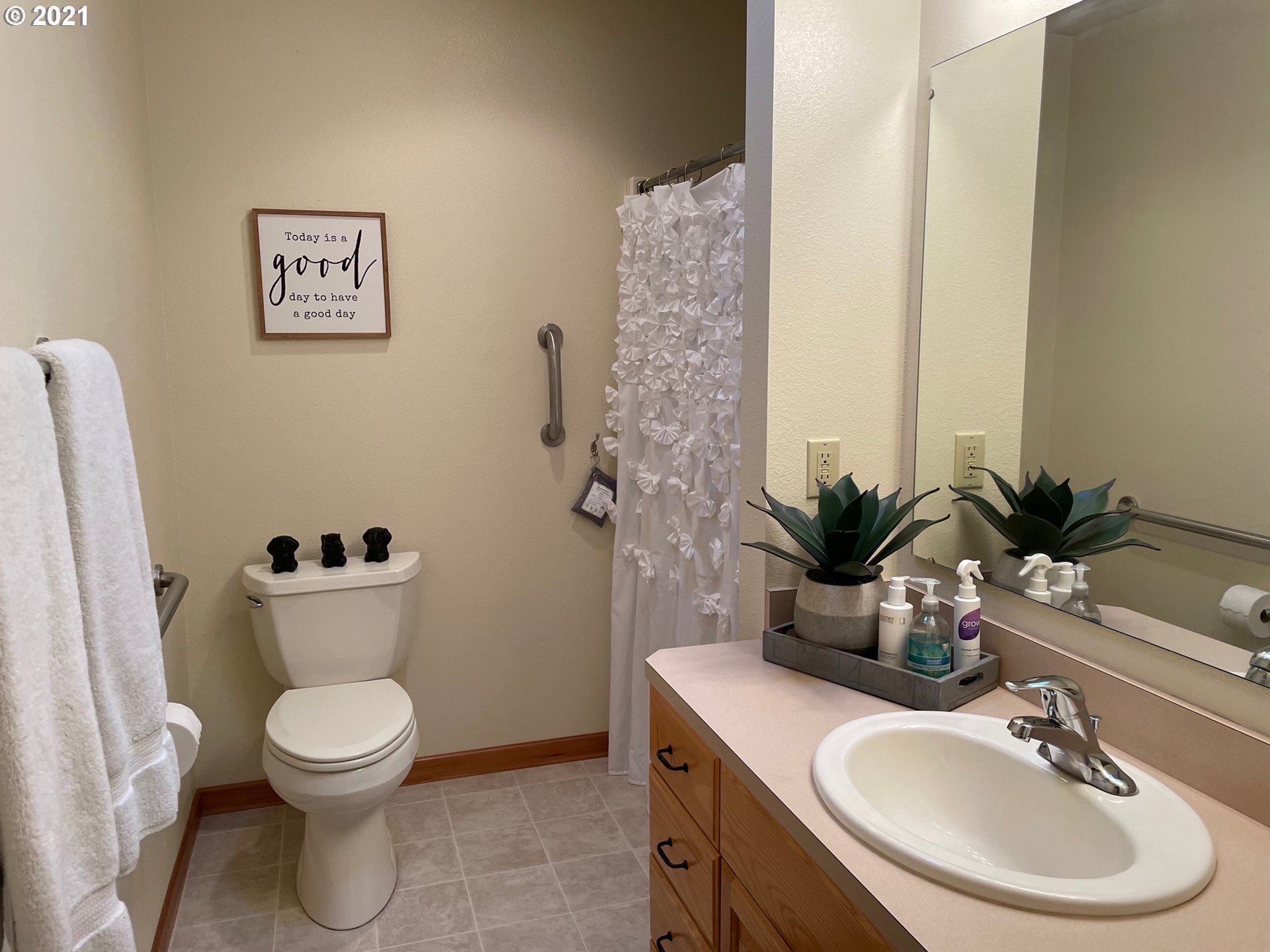 5415 Leavitt Loop Florence, OR 97439 - Photo 14 of 31 Gallery Image 14