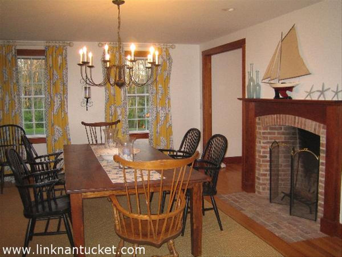 21 R Madaket Road Nantucket, MA 02554 - Photo 7 of 20 Dining Room large anough to seat twelve