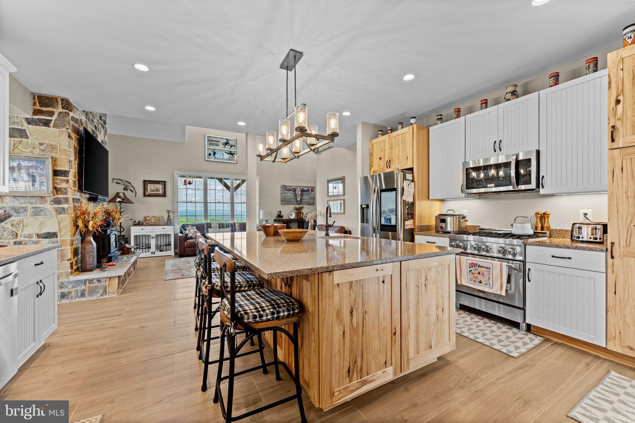 820 Shadyside Road Elk Garden, WV 26717 - Photo 27 of 138 Kitchen